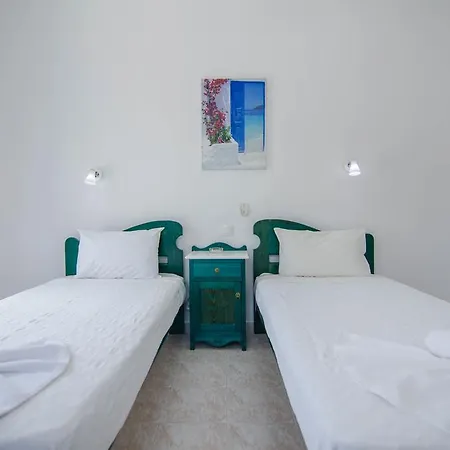 Delfini Hotel 2*