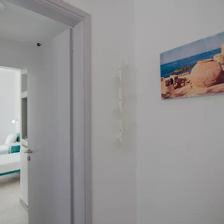 Szálloda Delfini Milopótasz
