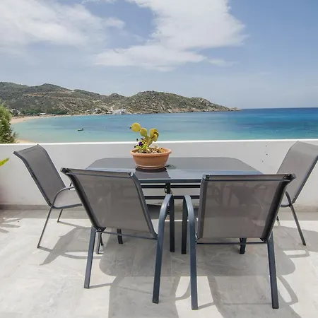 Delfini Hotel Mylopotas